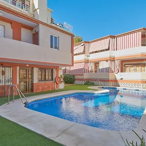 Happiness Carihuela Torremolinos